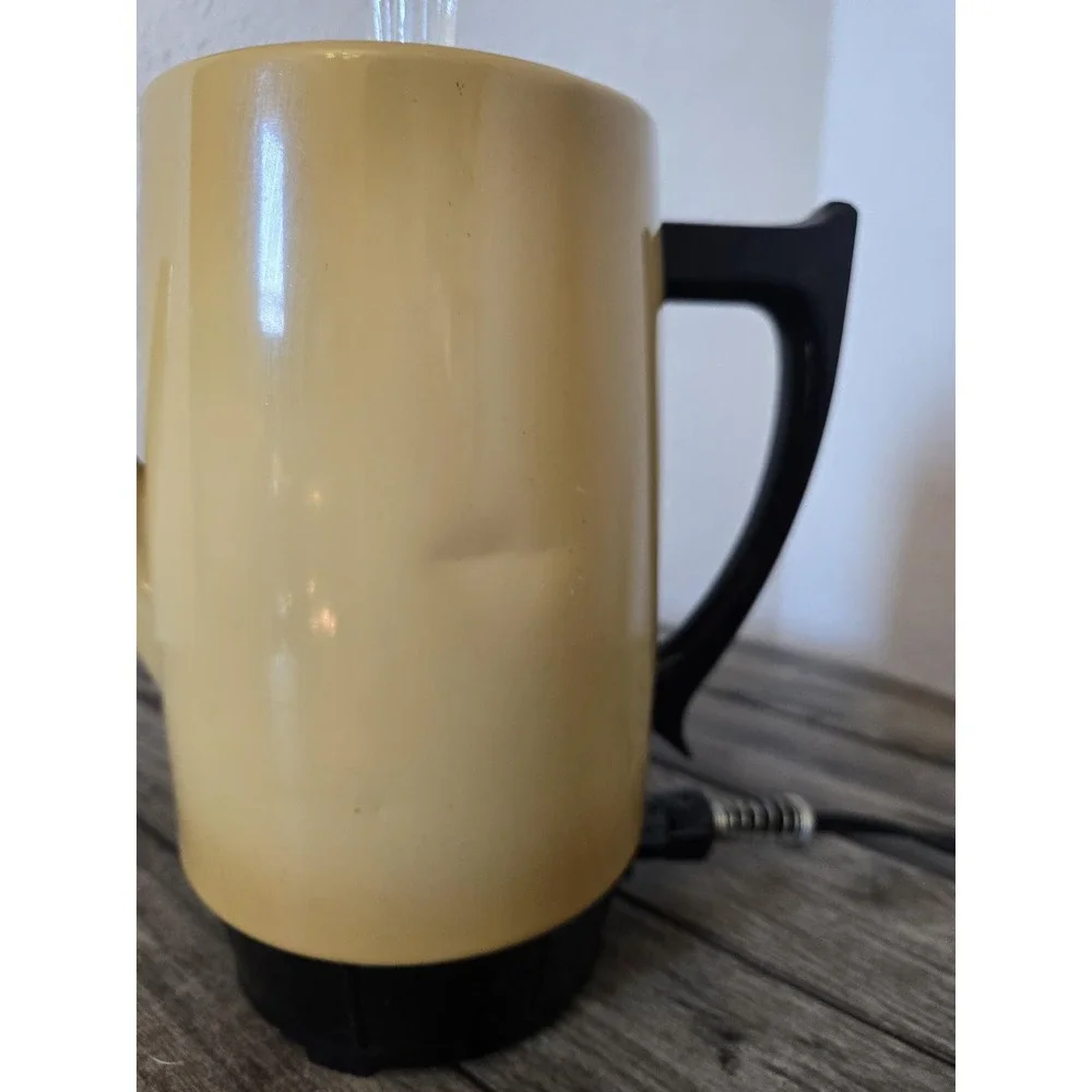 Vintage West Bend Westmark 1832 9 Cup Yellow Gold Coffee Percolator Works Retro